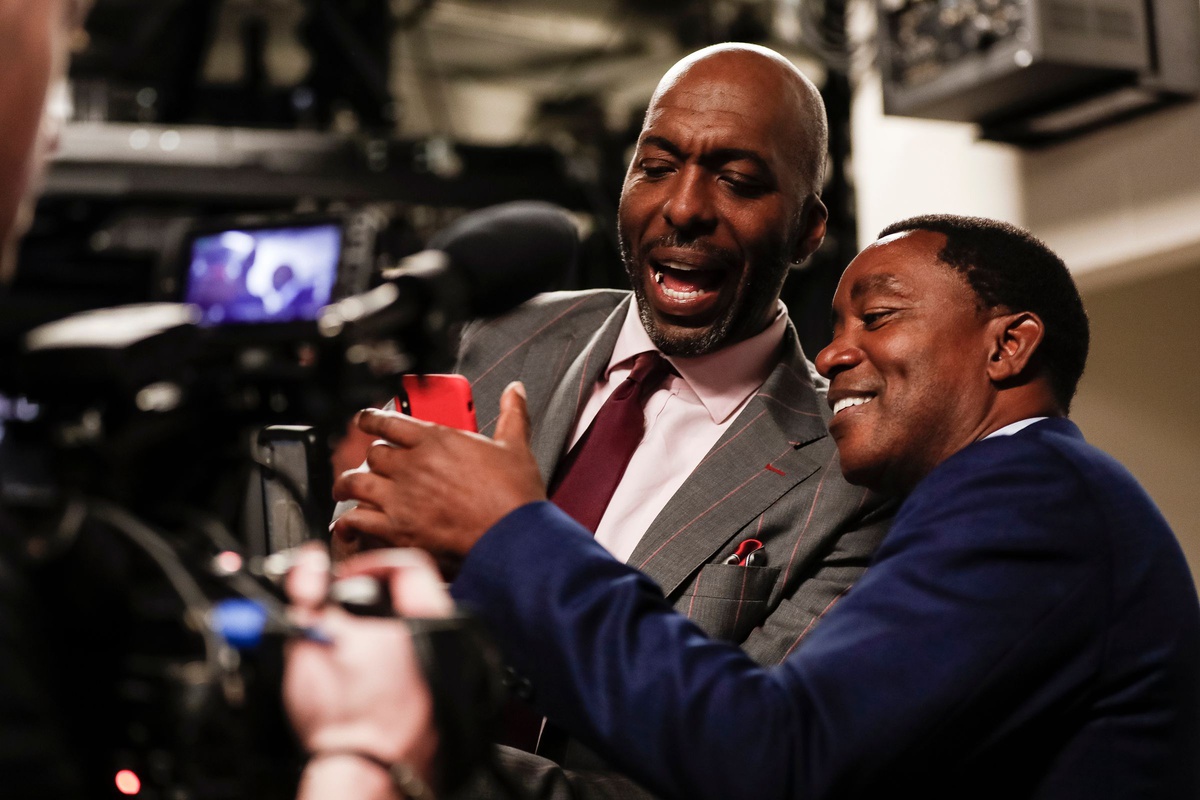 Detroit Pistons legend Isiah Thomas and John Salley aka The Bad Boys