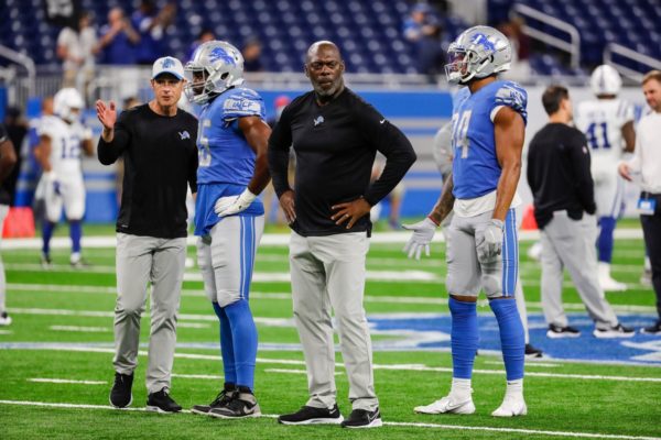 Anthony Lynn is hindering the Lions’ offense with questionable play-calling