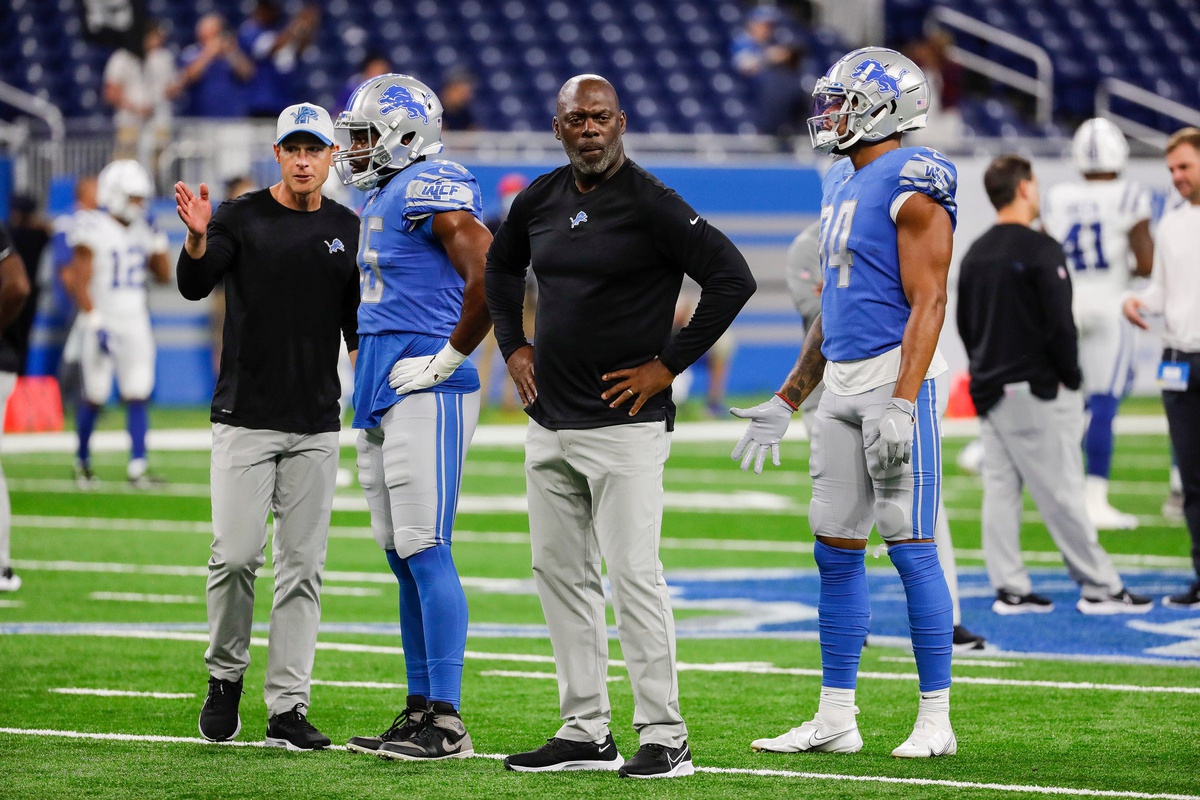 Detroit Lions offensive coordinator Anthony Lynn