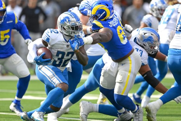 Lions’ Swift needs a big game on Sunday vs. Eagles to end winless streak