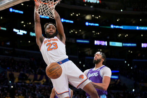 Should the Pistons trade for Mitchell Robinson?