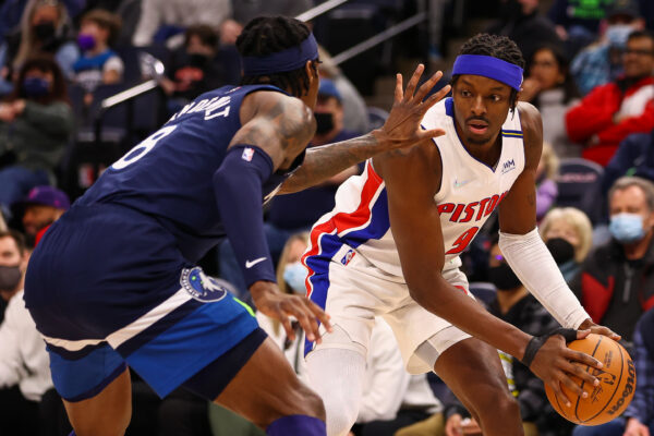 Pistons rally late, lose to the T-Wolves