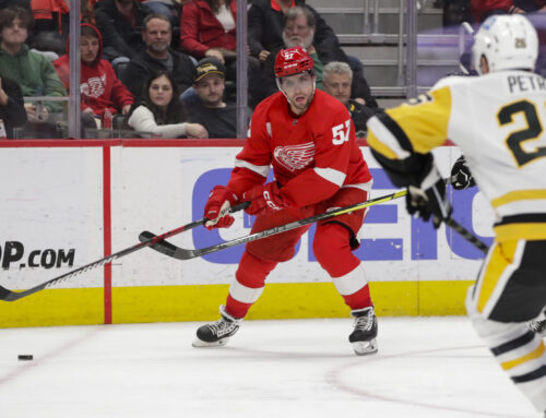 Perron’s Hat Trick Powers Red Wings to Victory, 7-4